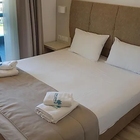 Finikas Garden Beach Resort Nikiti Exterior foto