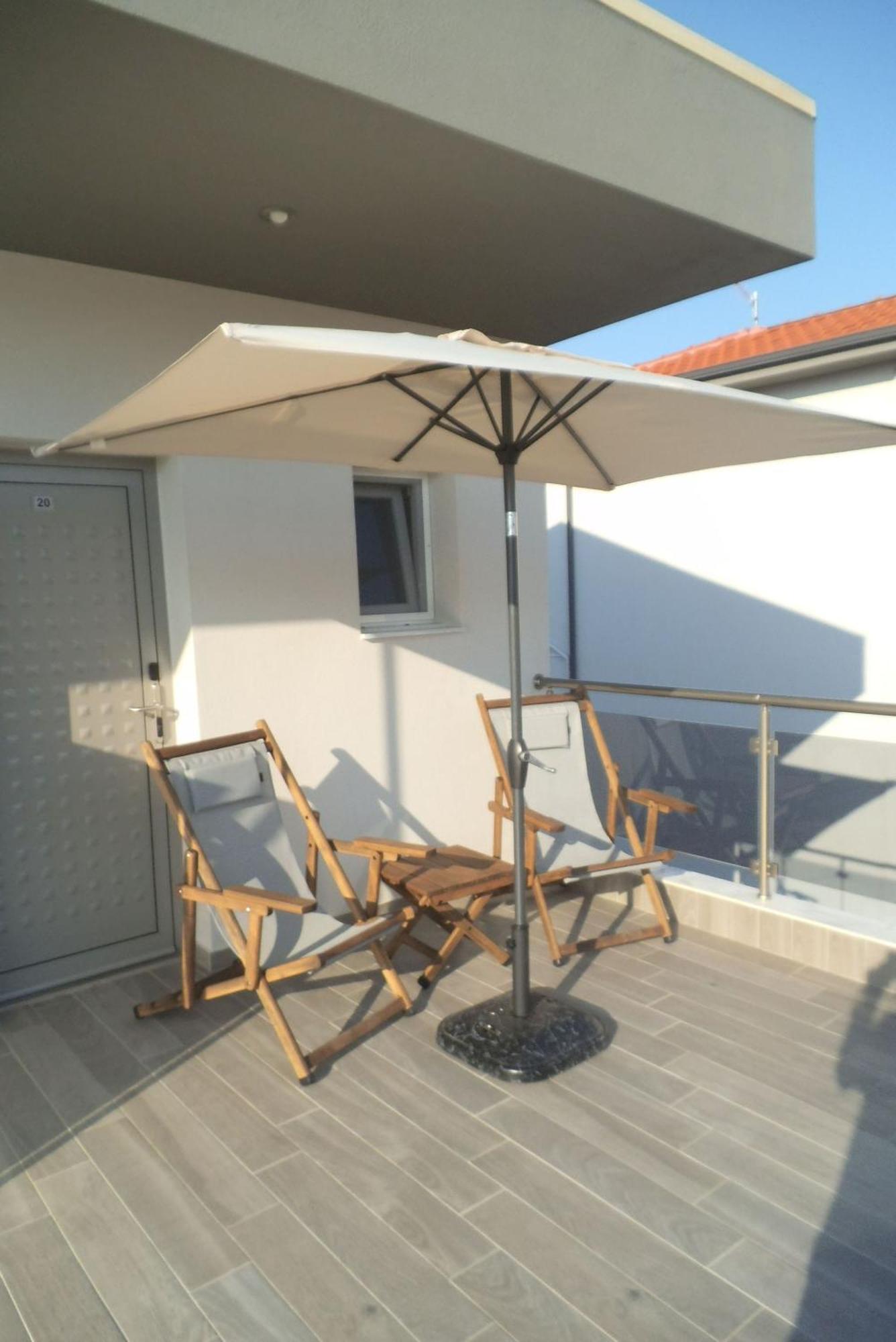 Finikas Garden Nikiti (Sithonia)