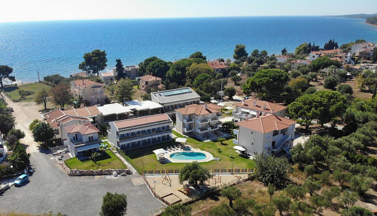 Finikas Garden Apartment *